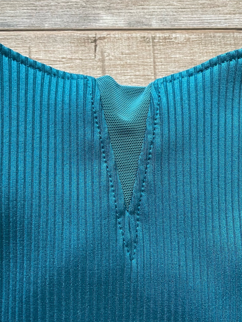 Free People FP Movement Ribbed Athletic Crop Tank Teal Shelf Bra Size Small - Picture 5 of 10